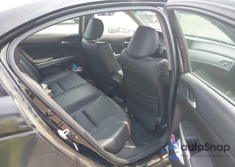 2009 Honda Accord z USA, uszkodzony, nr VIN 1HGCT36879A049020